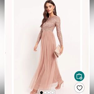 Elegant Sequin and Tulle Evening Gown